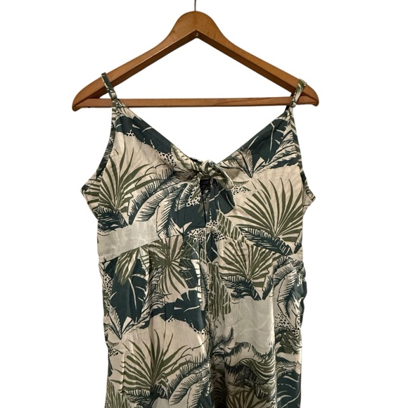 NWT Aerie XXL Tropical Print Tie Front Wide Leg Jumpsuit Pockets Vacation - Picture 3 of 8
